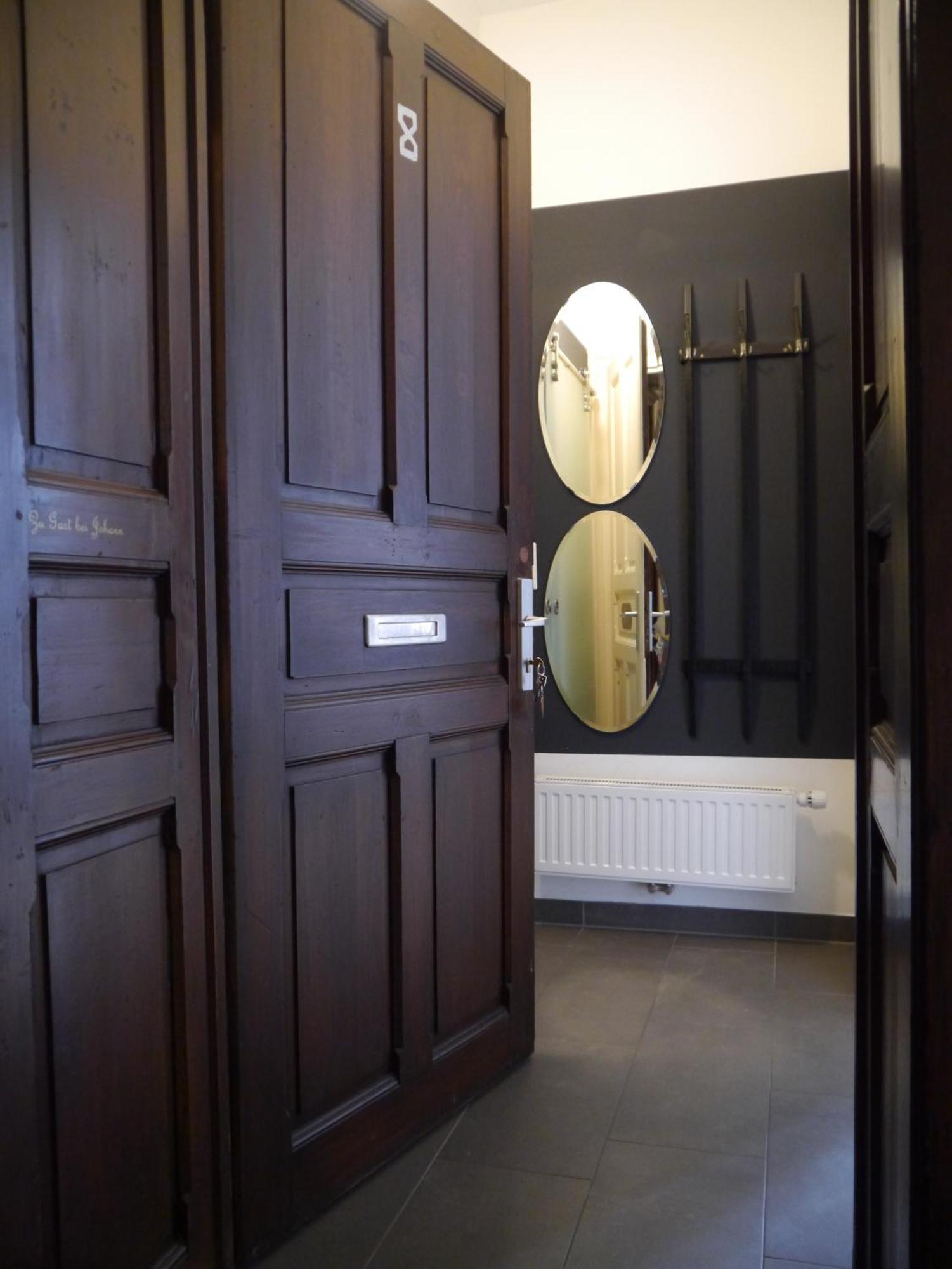 Altstadthaus Cityappartements Грац Екстериор снимка