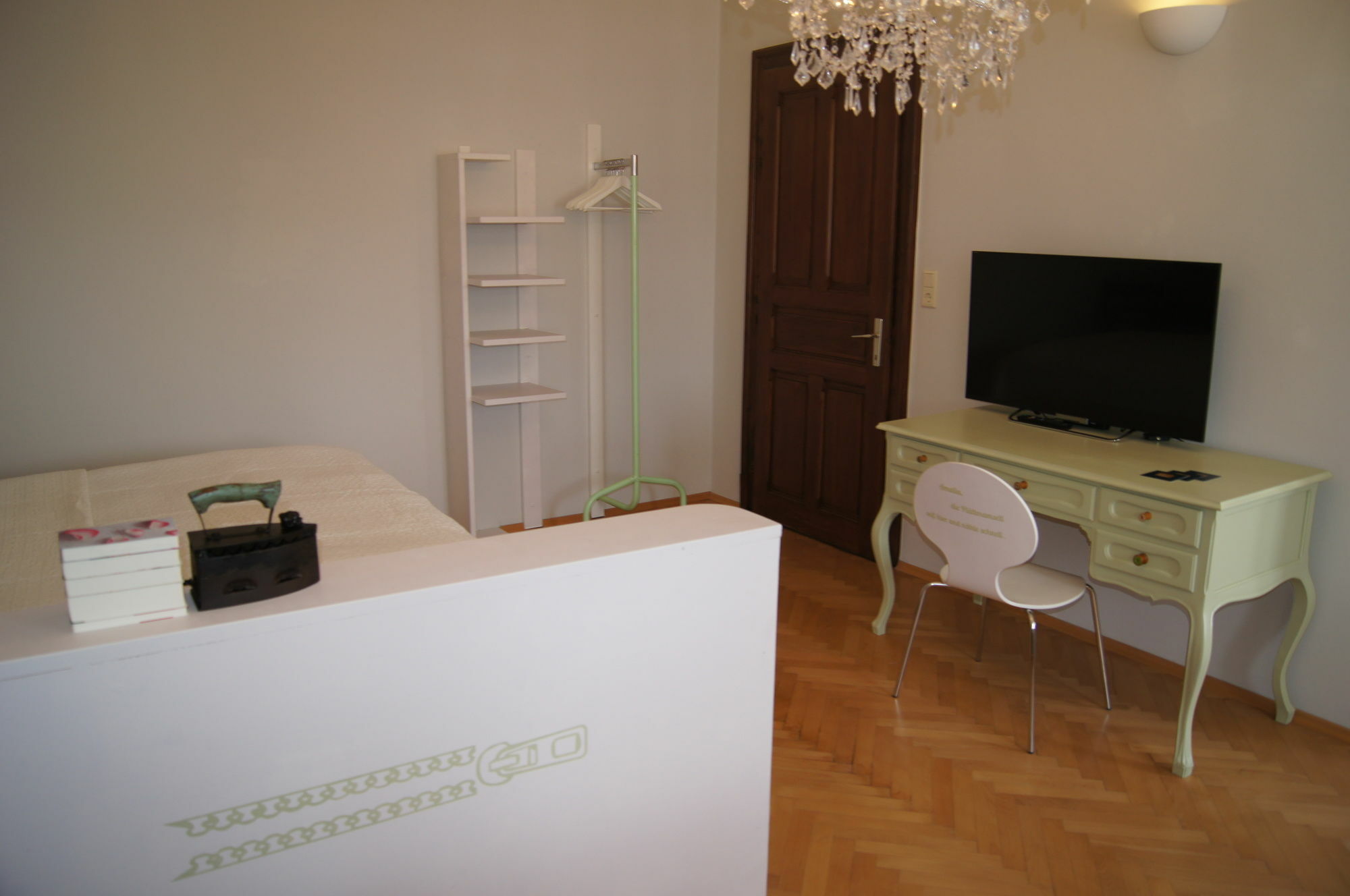 Altstadthaus Cityappartements Грац Екстериор снимка
