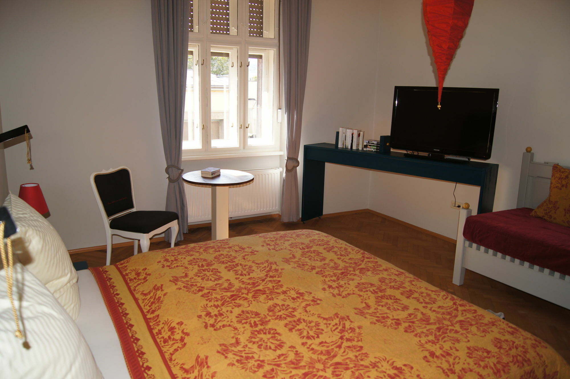 Altstadthaus Cityappartements Грац Екстериор снимка